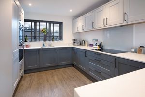 Photo 25- click for photo gallery